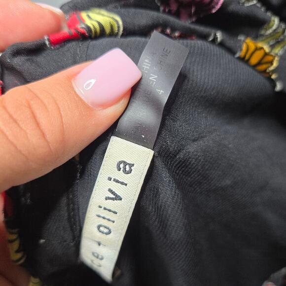 Alice + Olivia Moore Floral Flutter Sleeve Tiered Dress Size: 4 - Picture 5 of 6